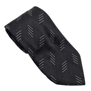 Brioni Textured Silk Tie Black White Geometric Handmade Italy Luxury Designer